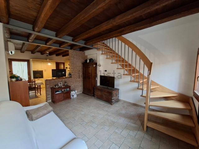 Villetta a schiera in vendita di 90 m² in Via Nazionale
