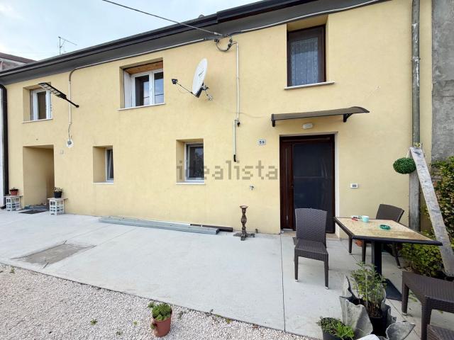 Villetta a schiera in vendita di 90 m² in Via Piazza