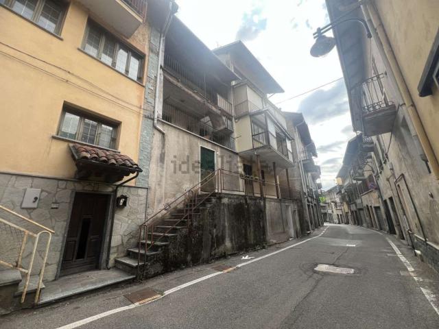 Villetta a schiera in vendita di 90 m² in Via Roma, 120