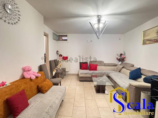 Villetta a schiera in vendita di 90 m² in Via Roma
