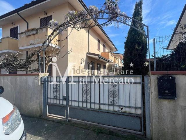 Villetta a schiera in vendita di 90 m² in Via San Giuseppe, 47