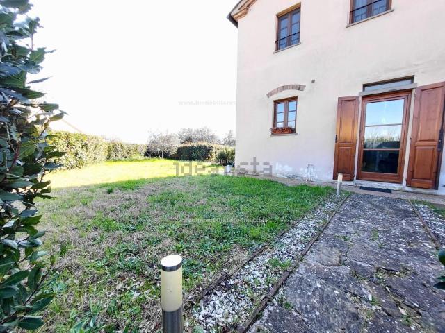 Villetta a schiera in vendita di 90 m²