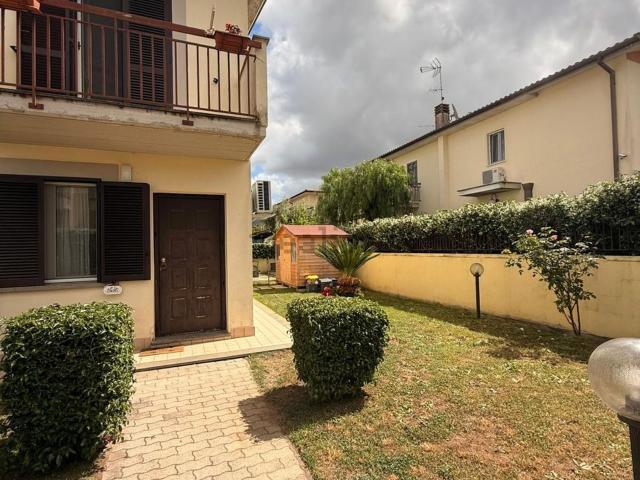 Villetta a schiera in vendita di 90 m²