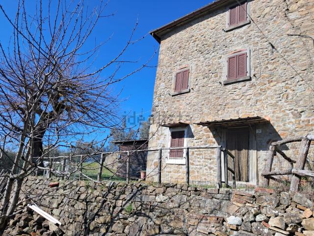 Villetta a schiera in vendita di 92 m² in Località Poggio D&apos Acona