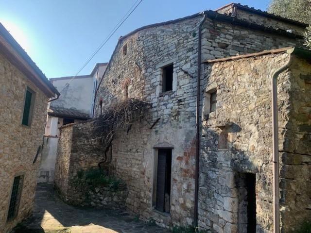 Villetta a schiera in vendita di 92 m² in Via di Campitello