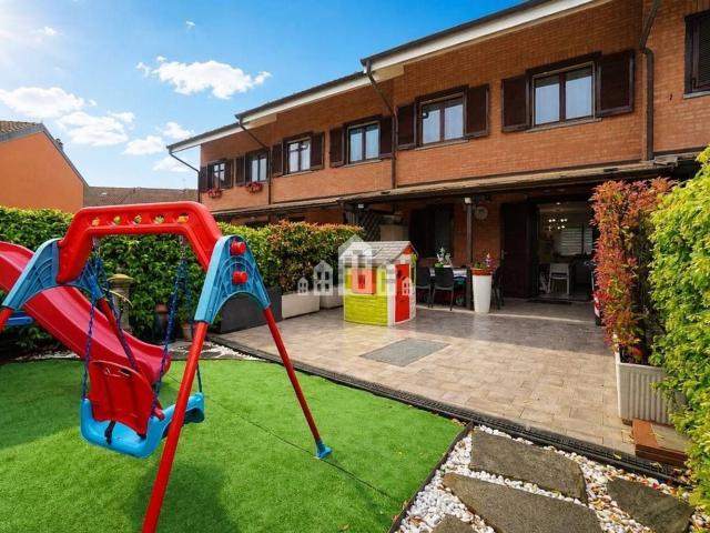 Villetta a schiera in vendita di 92 m² in Via E. Alessandrini, 21
