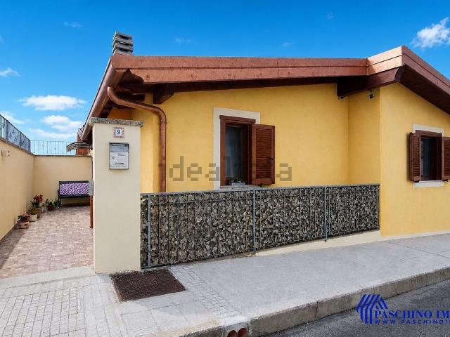 Villetta a schiera in vendita di 92 m² in Via E. Treves