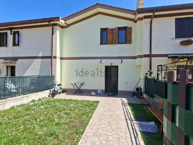 Villetta a schiera in vendita di 92 m² in Viale Giuseppe Saragat