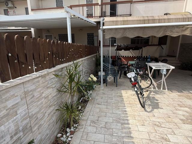 Villetta a schiera in vendita di 97 m² in Via la Neve, 57