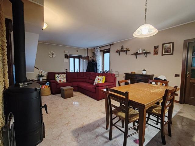 Villetta a schiera in vendita di 97 m²