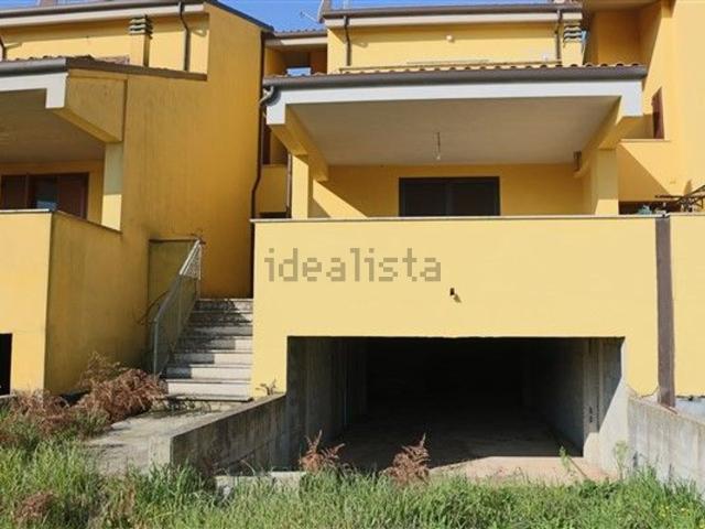Villetta a schiera in vendita di 95 m² in Via dei Lecci