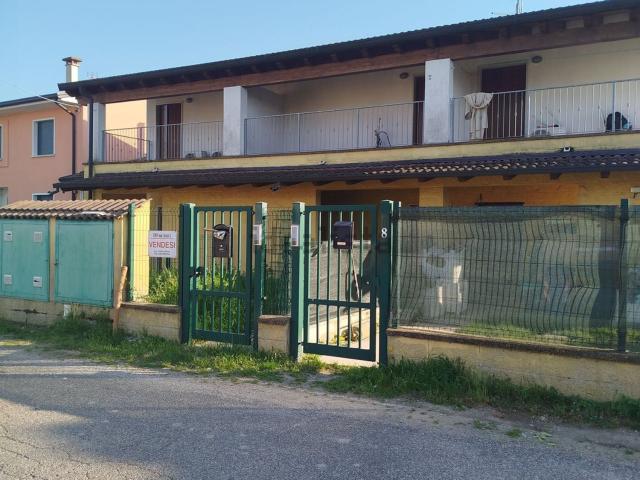Villetta a schiera in vendita di 95 m² in Via Gazzetti