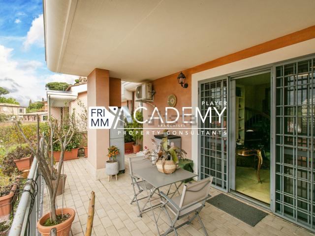 Villetta a schiera in vendita di 95 m² in Via Monte Caminetto