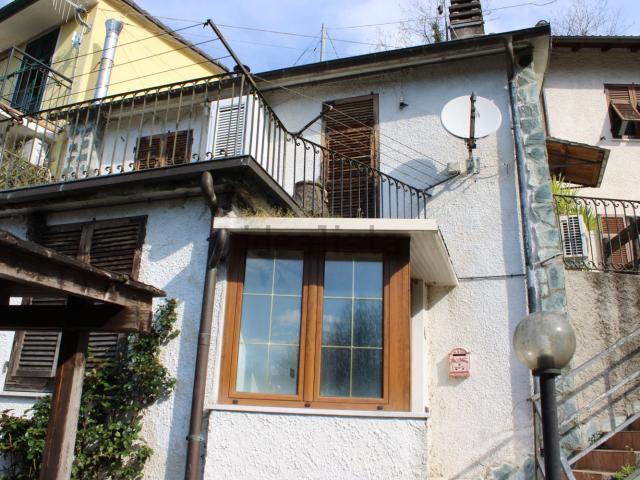Villetta a schiera in vendita di 95 m² in Via Moglie