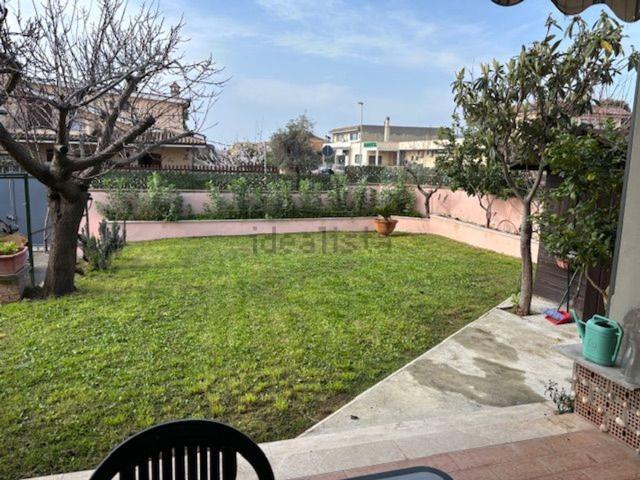 Villetta a schiera in vendita di 95 m² in Via Oslo, 38