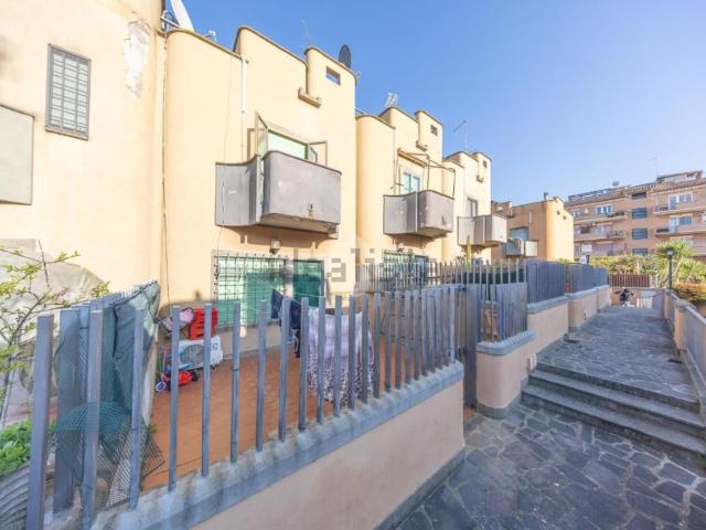 Villetta a schiera in vendita di 95 m² in Viale della Repubblica, 44