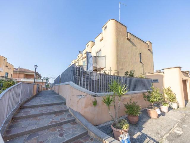 Villetta a schiera in vendita di 95 m² in Viale della Repubblica, 44