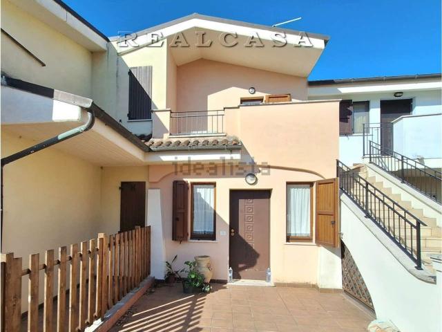 Villetta a schiera in vendita di 96 m² in Via Enrico Fermi