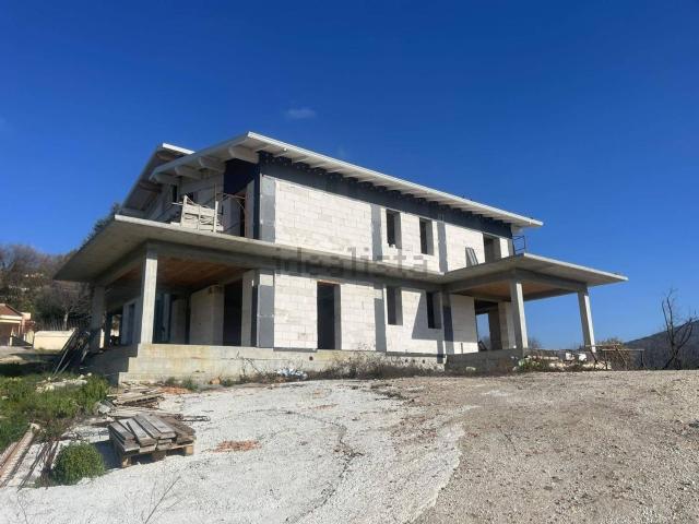 Villetta a schiera in vendita di 100 m² in Via Casilina Sud