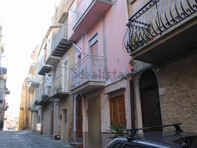 Villetta a schiera in vendita di 100 m² in Via Antonino Amato