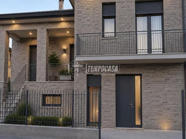 Villetta a schiera in vendita di 100 m² in Via Don Enrico Tazzoli, 9