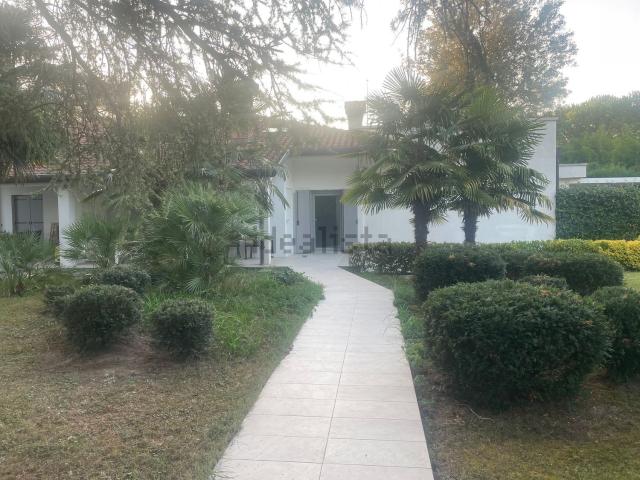 Villetta a schiera in vendita di 100 m² in Via dei Centauri