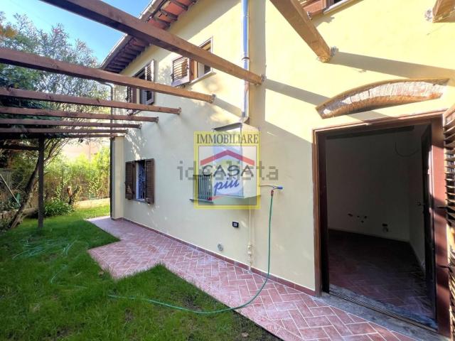 Villetta a schiera in vendita di 100 m² in Via del Capannone, 2