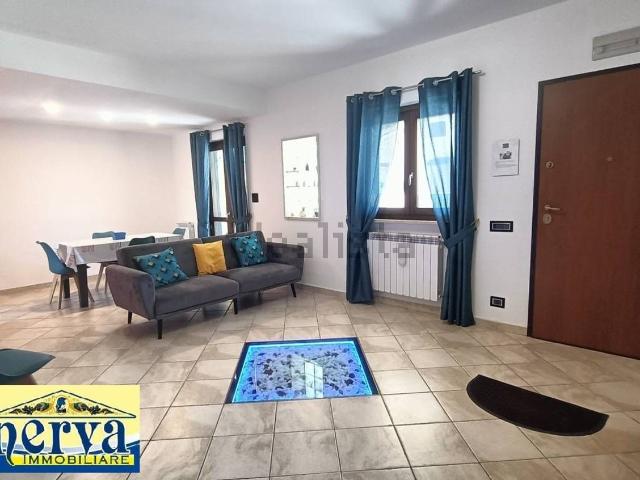 Villetta a schiera in vendita di 100 m² in Via Jenne
