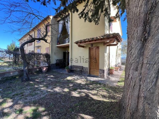 Villetta a schiera in vendita di 100 m² in Via O. Bacci, 74