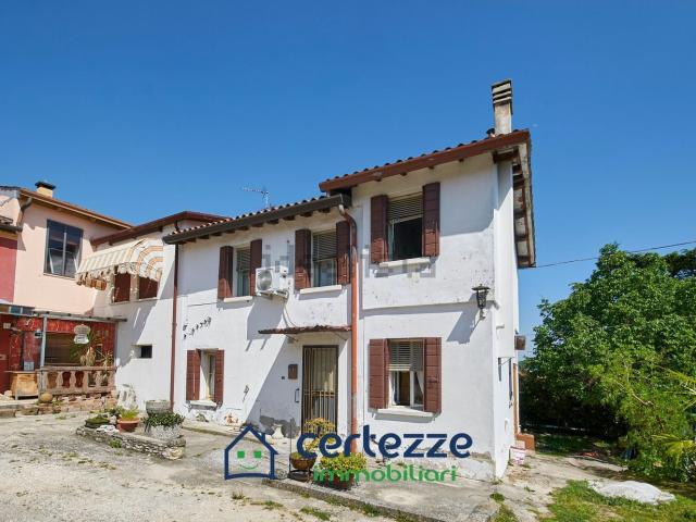 Villetta a schiera in vendita di 100 m² in Via Montanina, 16