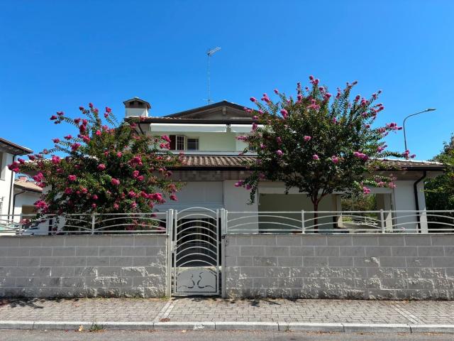 Villetta a schiera in vendita di 100 m² in Via Monte Corvo