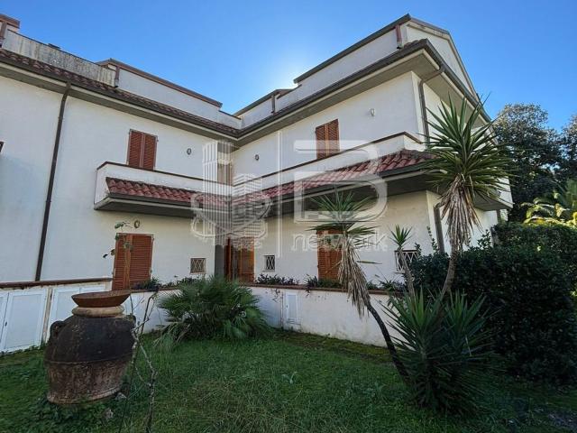 Villetta a schiera in vendita di 100 m² in Via Magliano
