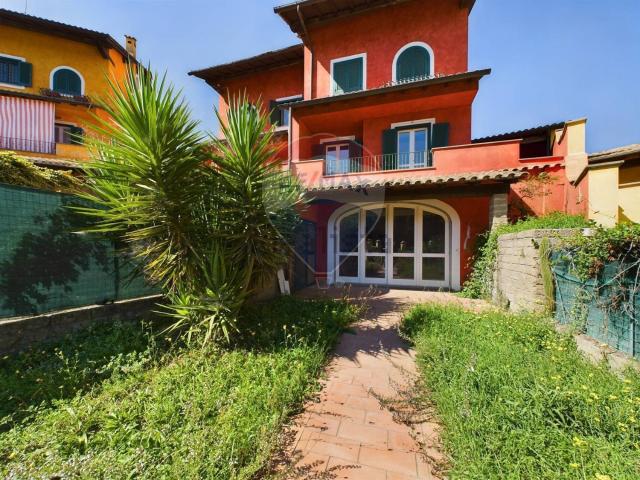 Villetta a schiera in vendita di 100 m² in Via Miguel Hernandez, 30