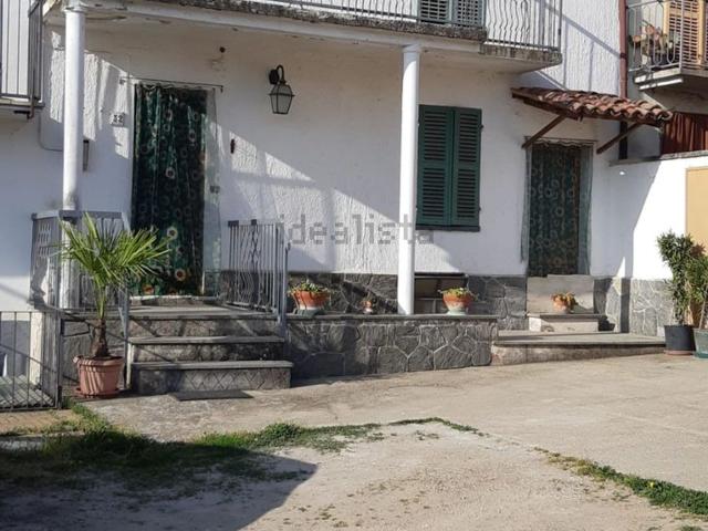 Villetta a schiera in vendita di 100 m² in Via Sottoripa, 9