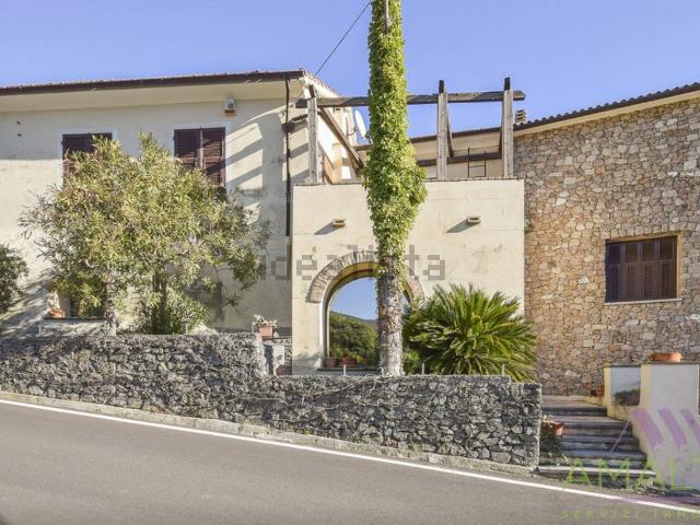 Villetta a schiera in vendita di 100 m² in Via San Bernardo, 10
