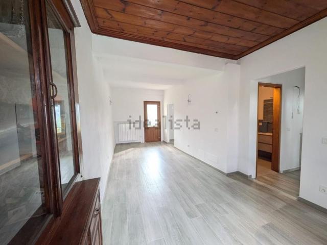 Villetta a schiera in vendita di 100 m² in Via Sperone