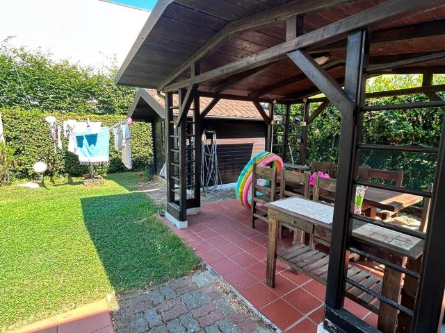 Villetta a schiera in vendita di 100 m² in Via Pecorina