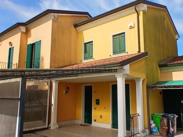 Villetta a schiera in vendita di 100 m² in Corso Vittorio Emanuele II, 6