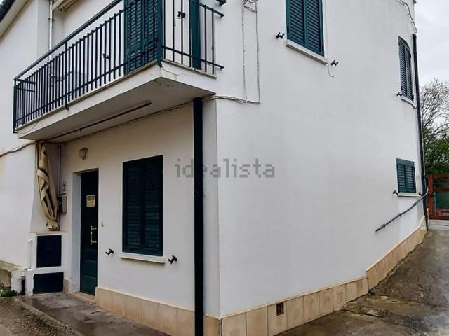 Villetta a schiera in vendita di 100 m² in Strada Comunale Nuova di Roncosambaccio
