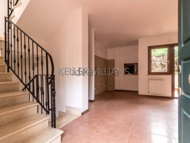 Villetta a schiera in vendita di 101 m² in Via della Storta, 824