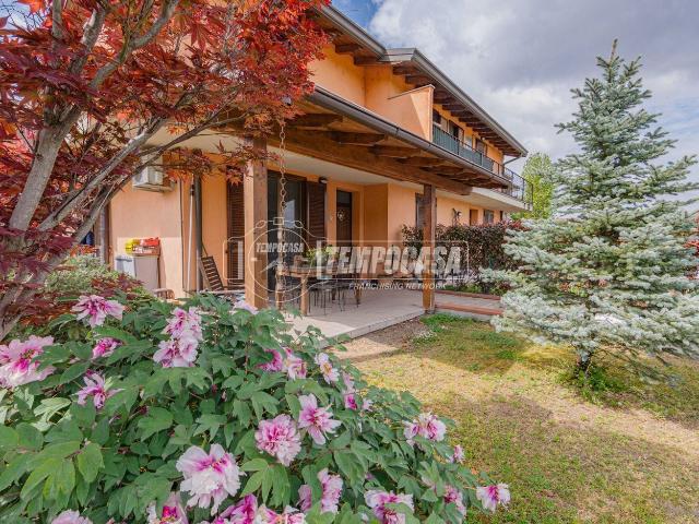 Villetta a schiera in vendita di 102 m² in Via Colli, 35