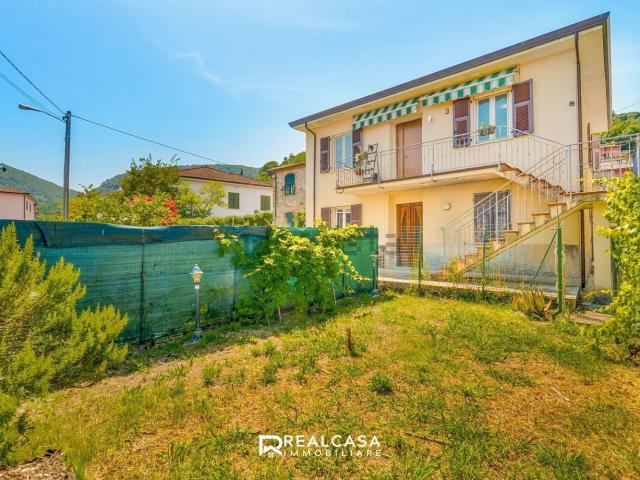 Villetta a schiera in vendita di 102 m² in Via Caffaggio, 91