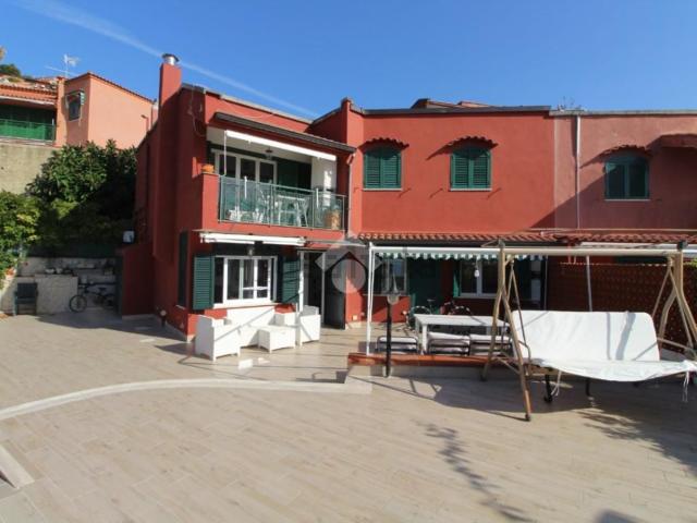 Villetta a schiera in vendita di 103 m² in Via Olimpia