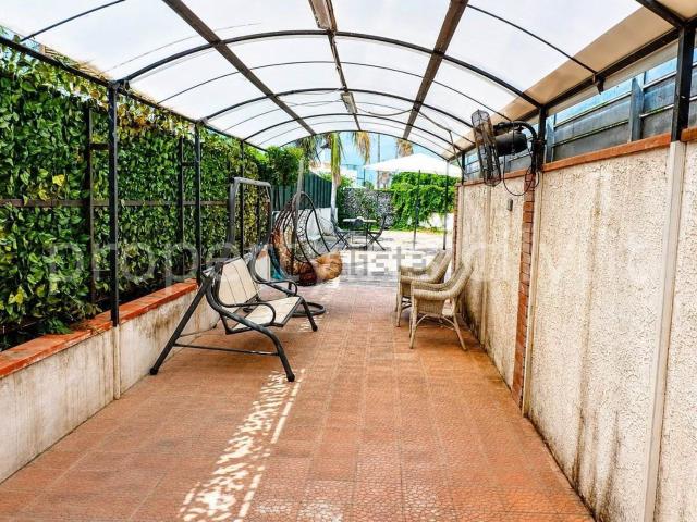 Villetta a schiera in vendita di 103 m² in Via Nazionale, 129
