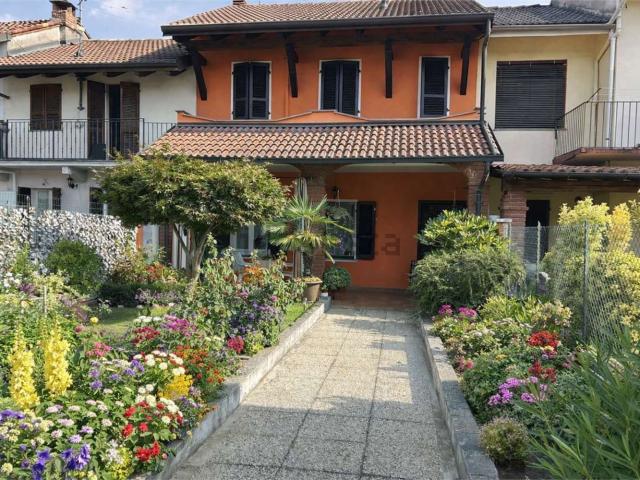 Villetta a schiera in vendita di 103 m² in Corso Amedeo D&apos Aosta