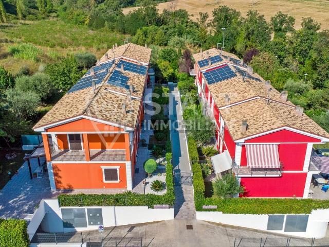 Villetta a schiera in vendita di 105 m² in Via Argentina, 89