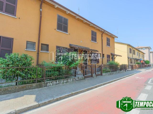 Villetta a schiera in vendita di 105 m² in Via II Giugno