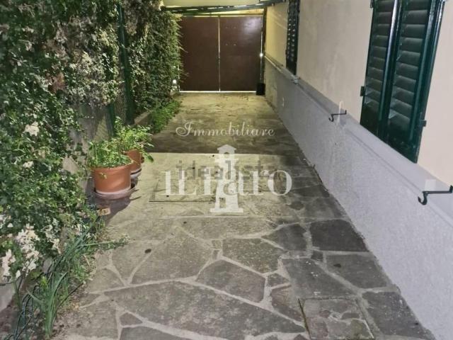 Villetta a schiera in vendita di 105 m² in Via Silvio Pellico, 50013