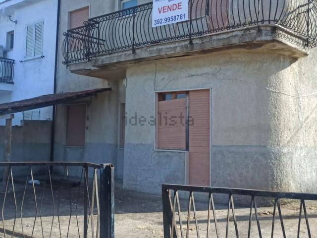 Villetta a schiera in vendita di 105 m² in Viale dell&apos  Uguaglianza, 24