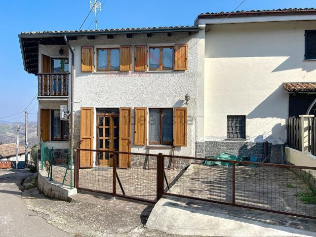 Villetta a schiera in vendita di 105 m² in Frazione Bregne Superiore, 4